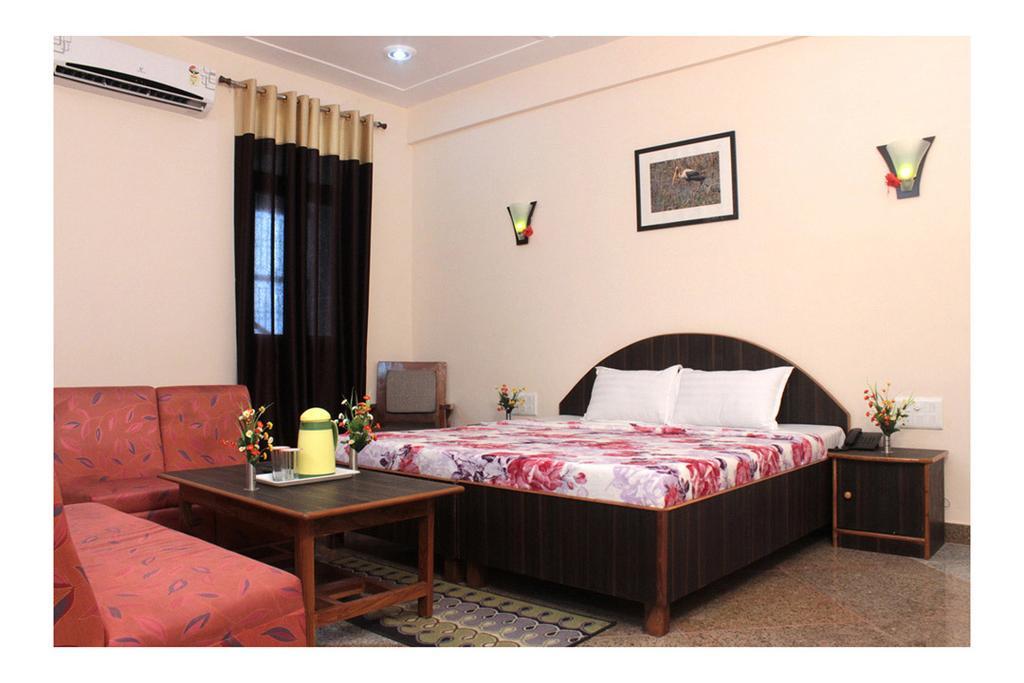 Geetanjali Hotel & Motel Bharatpur Quarto foto